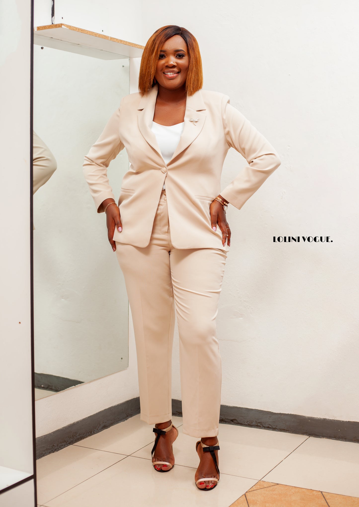 Beige pant suit in plus size