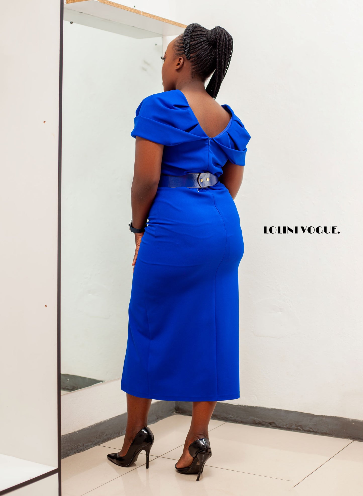 royal blue dress that comes with a belt and slit at the front