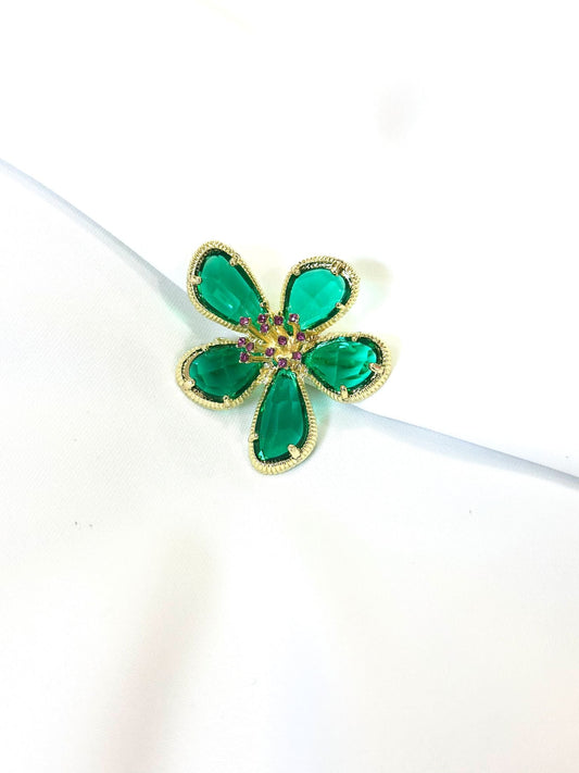 green brooch-lolini vogue